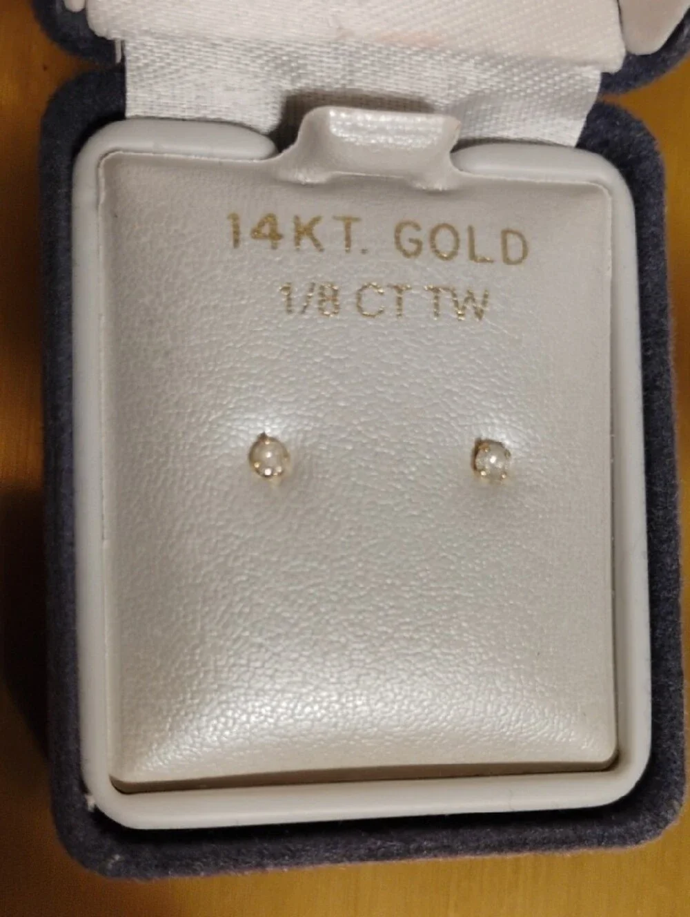 New 14K Gold Diamond Stud Earrings Classic Yellow Gold